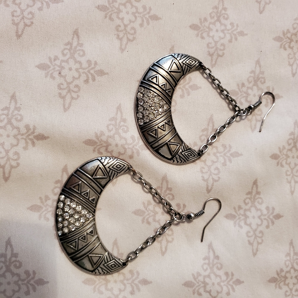 Buckle earrings